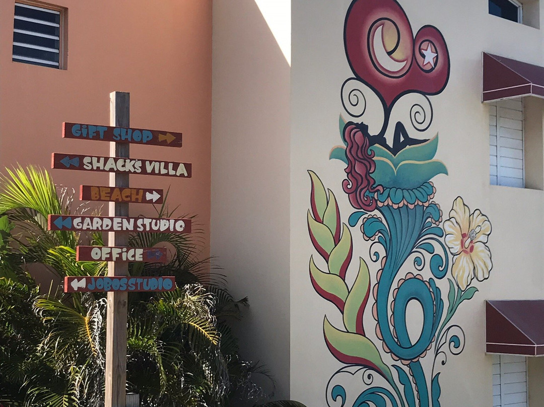 Fusion Floral ART & Gift Gallery-Isabela必去景点