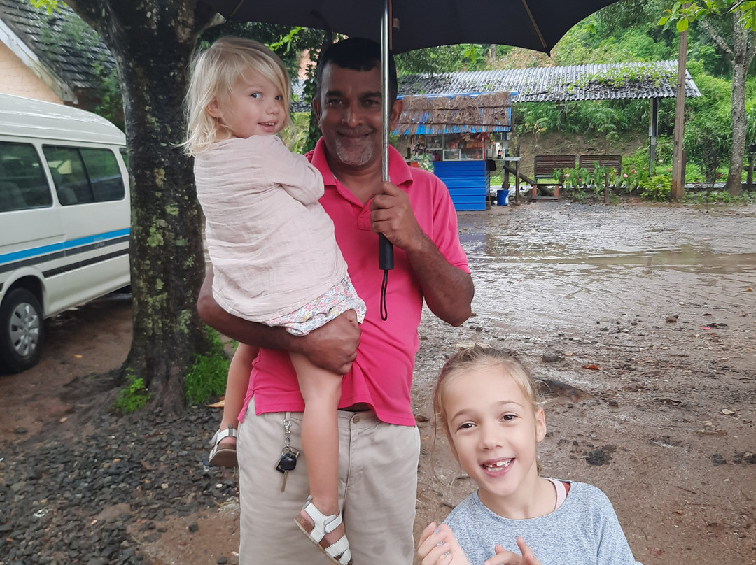 vsa lanka tours-佩拉德尼亚必去景点