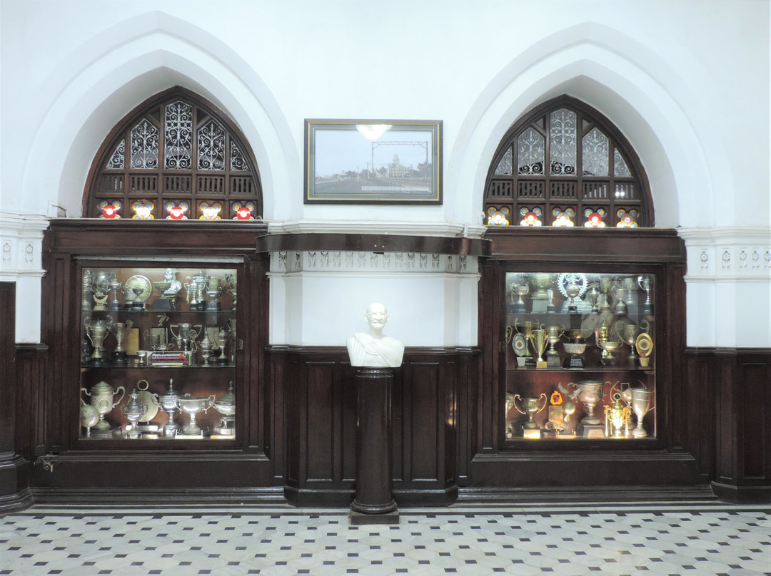Churchgate Railway Station-孟买必去景点