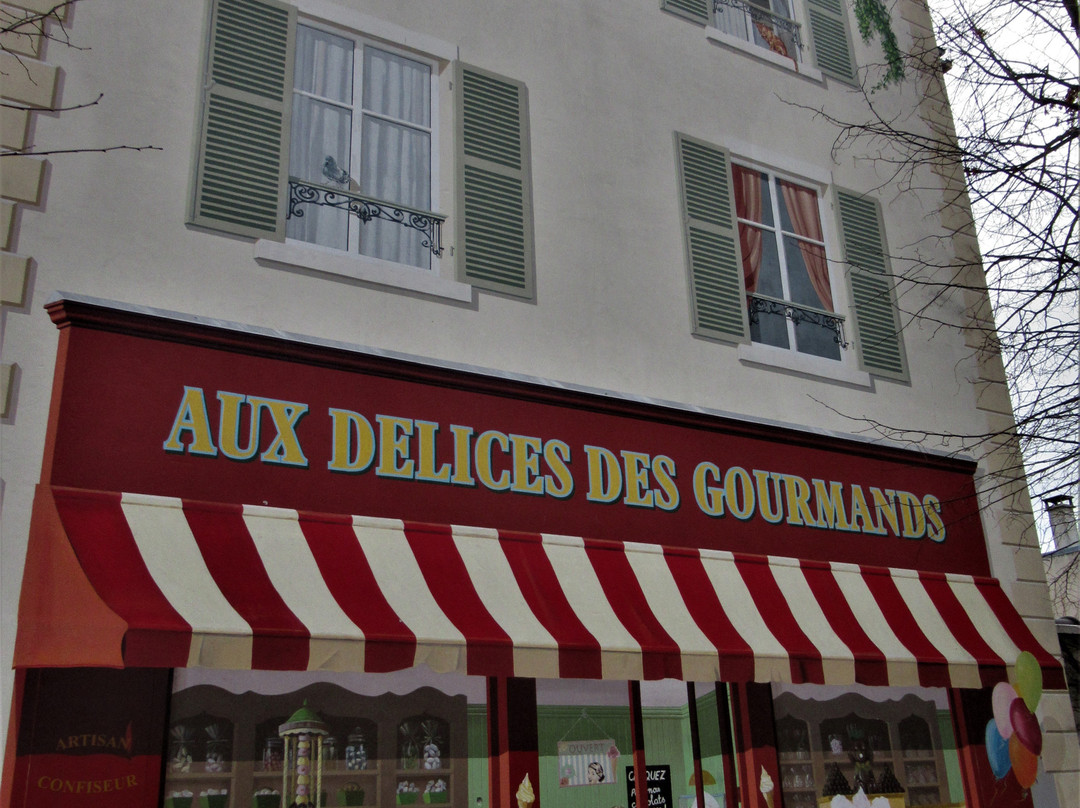 Fresque "Aux délices des gourmands"景点图片