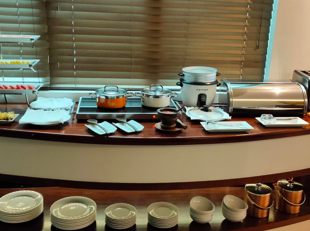 The Penthouse Above Sea主图