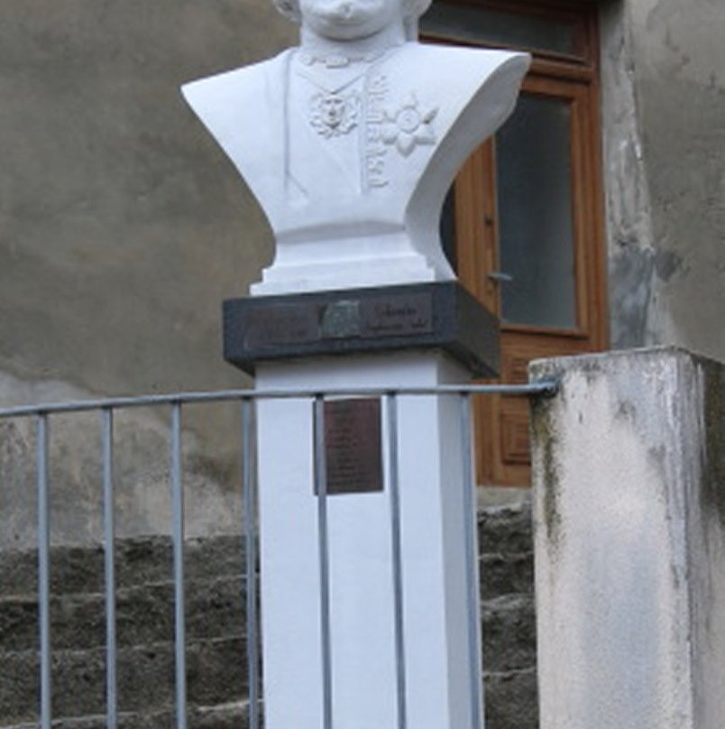 Buste de Théodore de Neuhoff景点图片