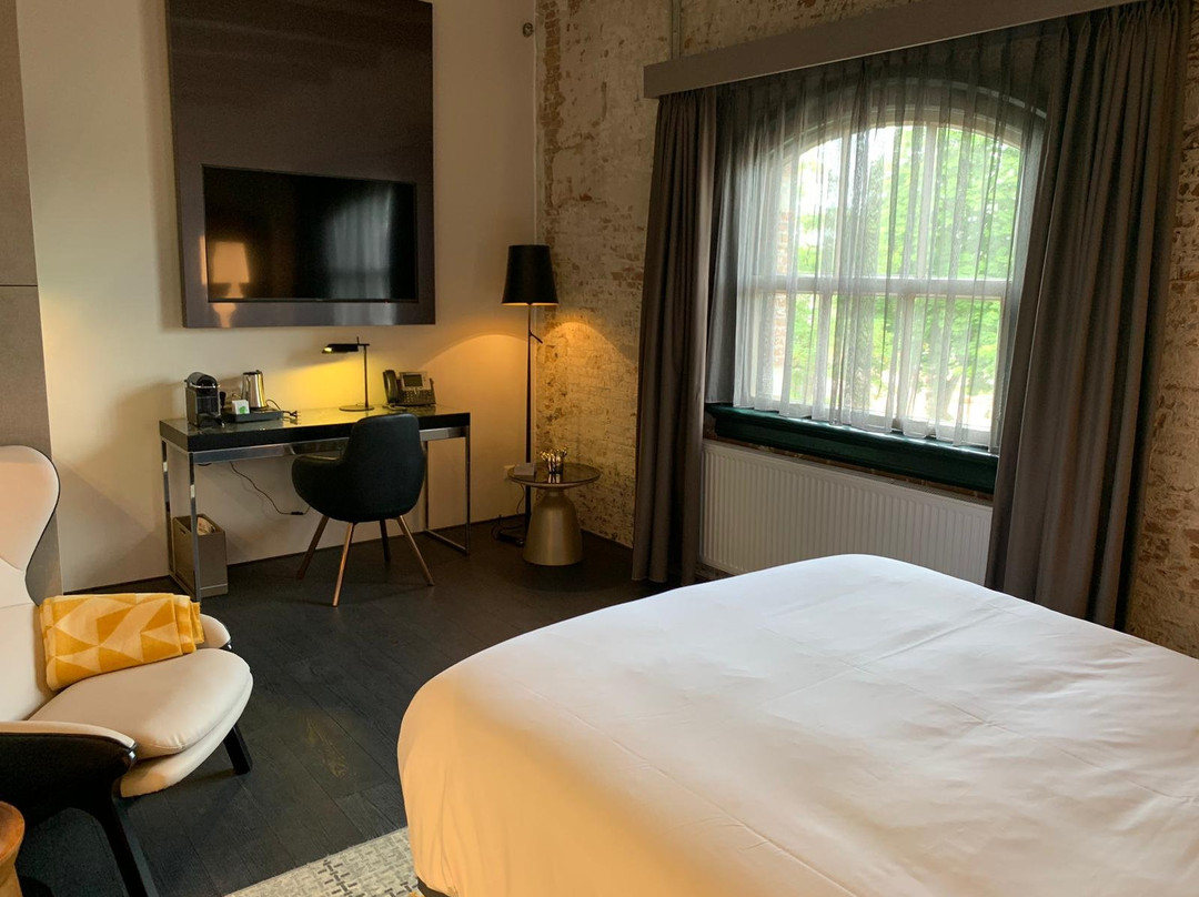 Onderwijshotel De Rooi Pannen Breda主图