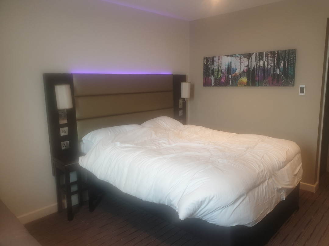 Premier Inn Wokingham Town Centre主图