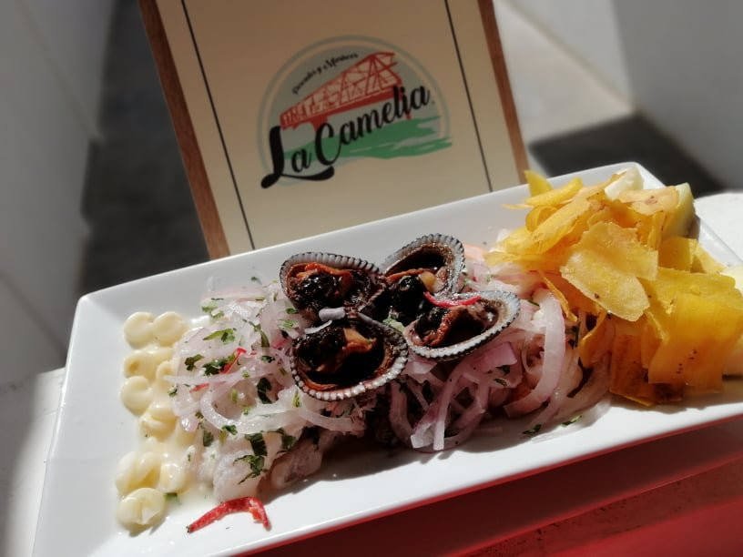 Paita餐馆和美食-La Camelia Sullana