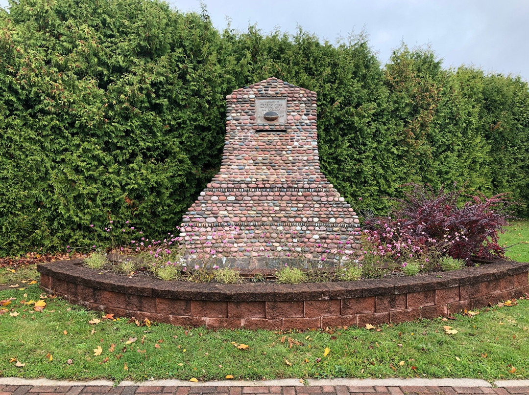 Gipper Memorial-Laurium必去景点