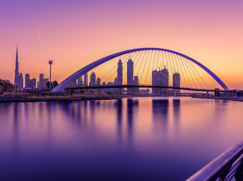 Dubai Water Canal-迪拜必去景点