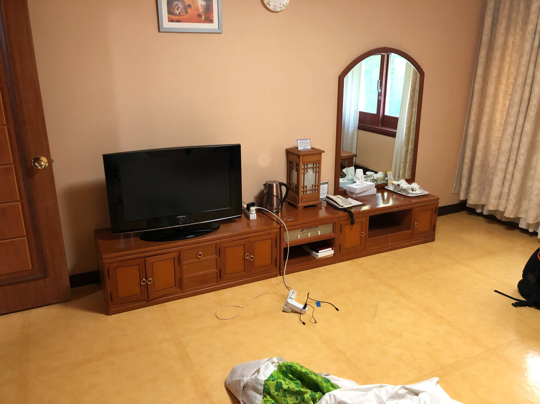 Suanbo Park Hotel主图