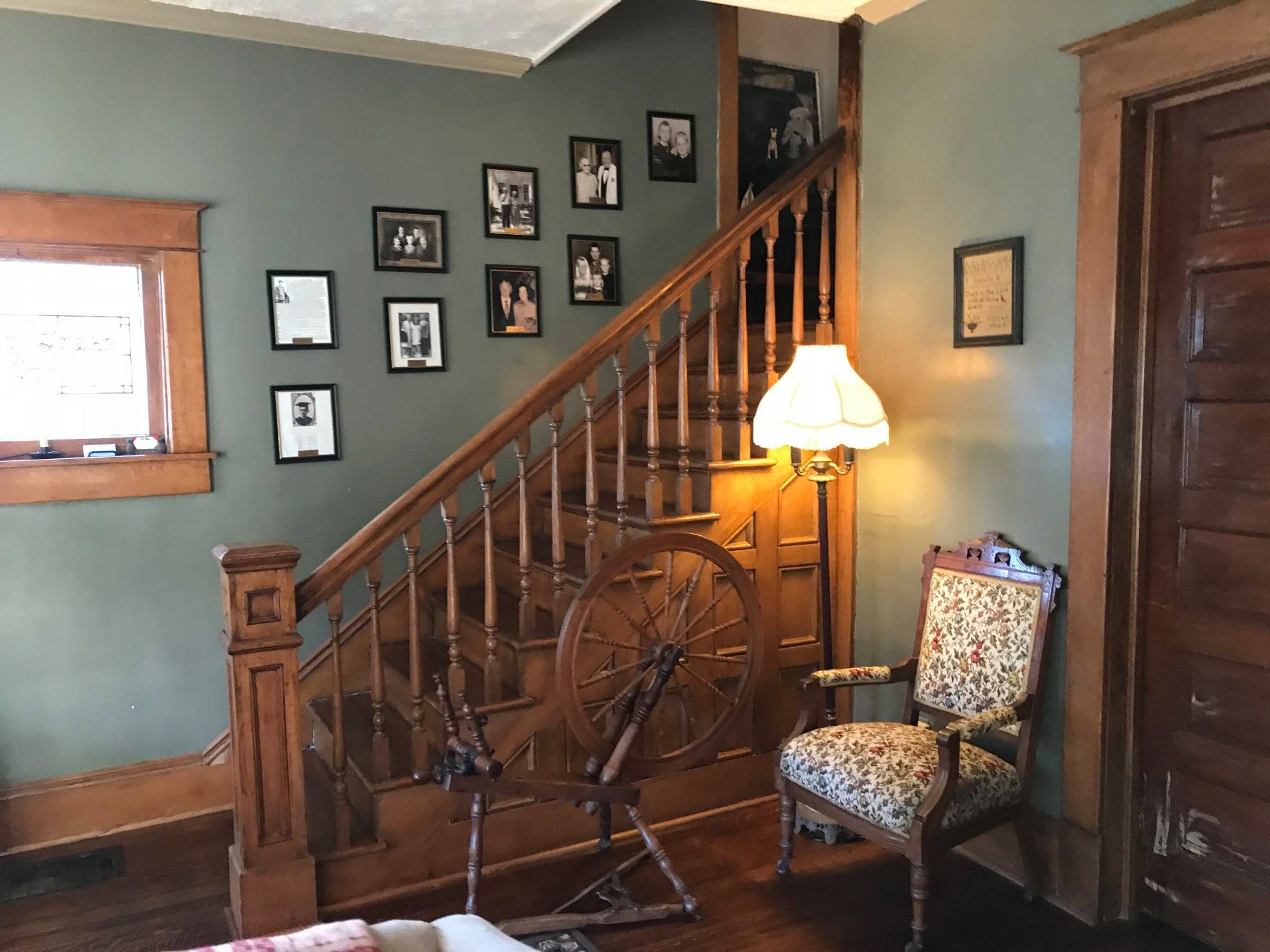 Ashley-Drake Historic Inn and Gardens-家庭/游戏区