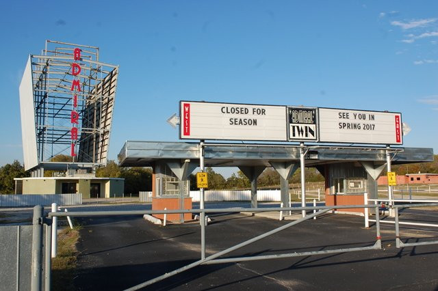 Admiral Twin Drive-In-塔尔萨必去景点