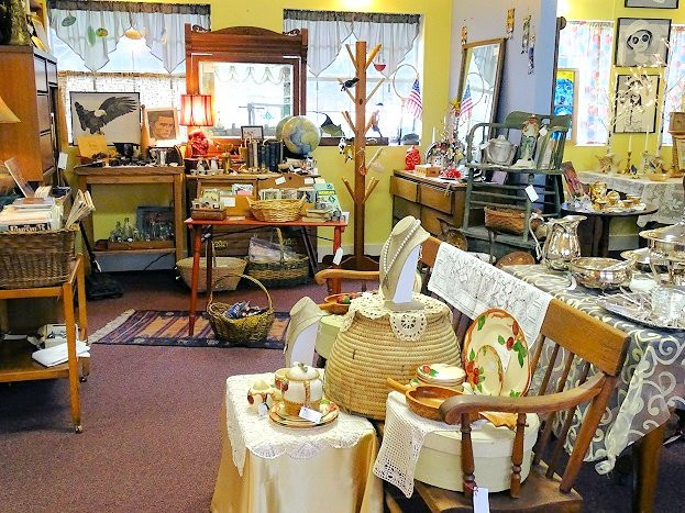 Flutterby Antiques