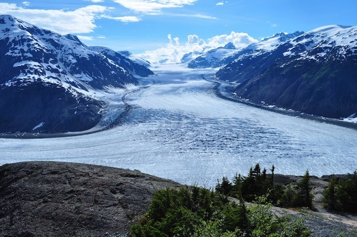 Salmon Glacier景点图片