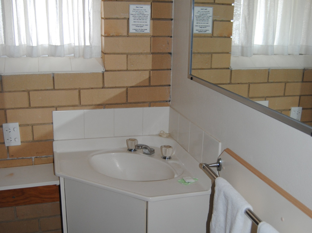 伊鲁卡汽车酒店主图