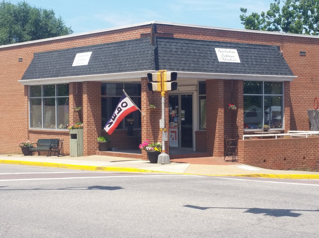 Appalachian Outfitters-卢雷必去景点