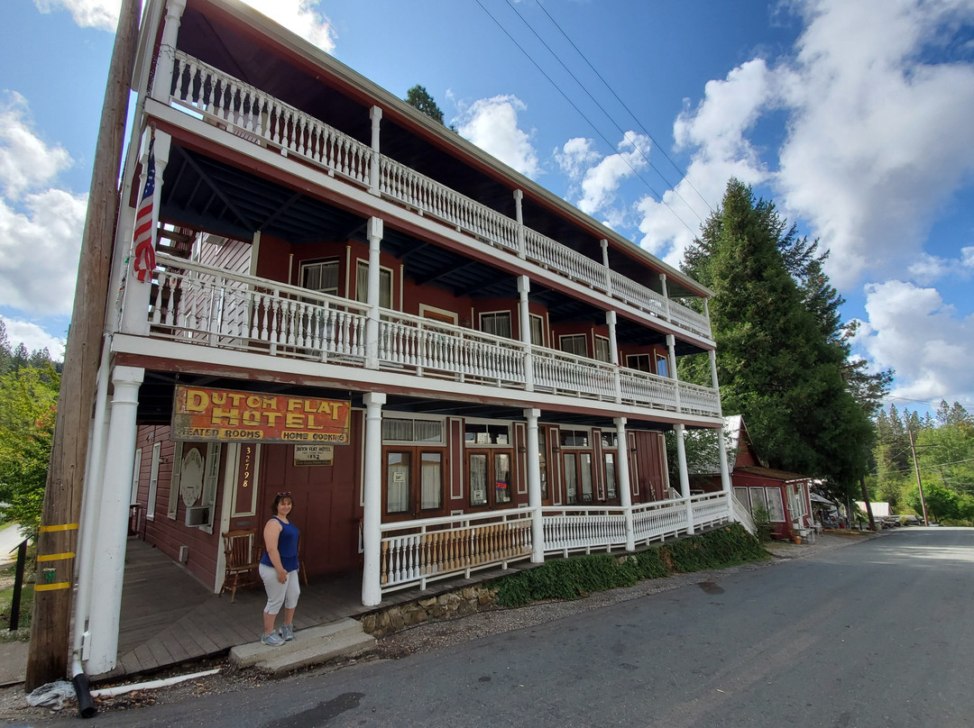 Dutch Flat Hotel主图