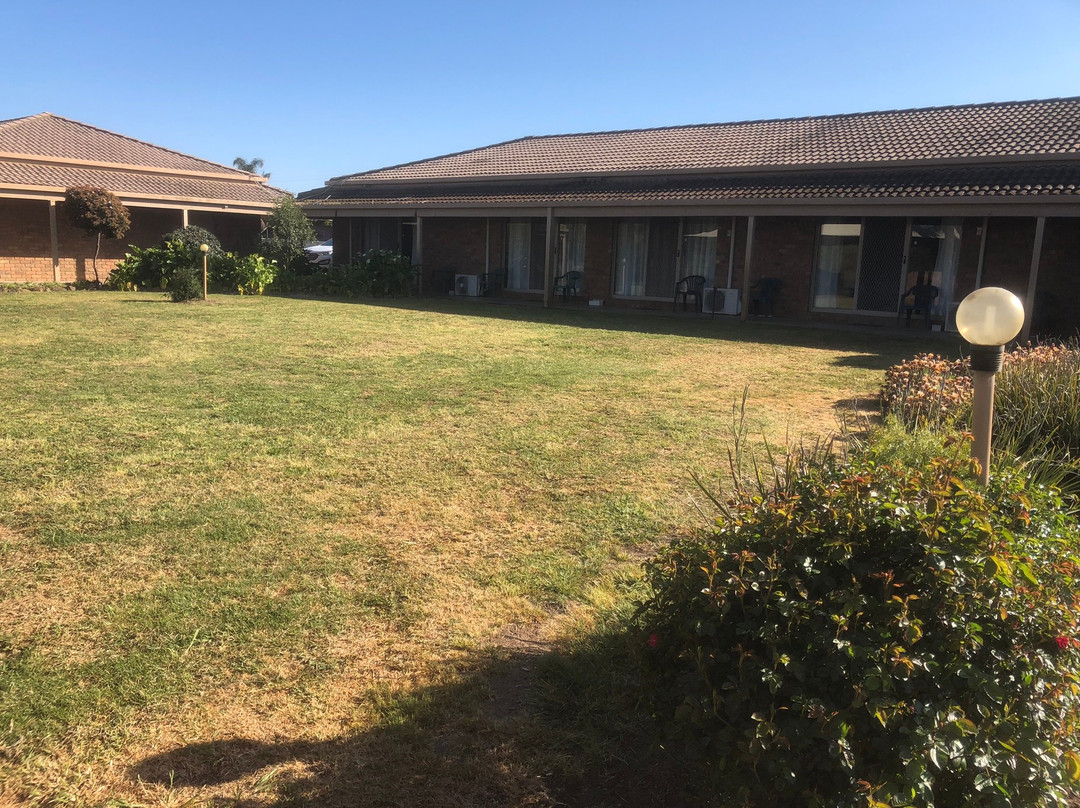 天堂湖汽车旅馆主图