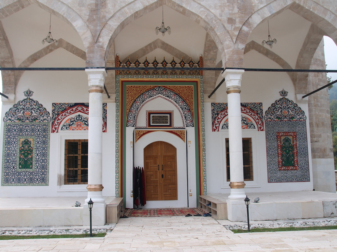 Aladza Mosque景点图片