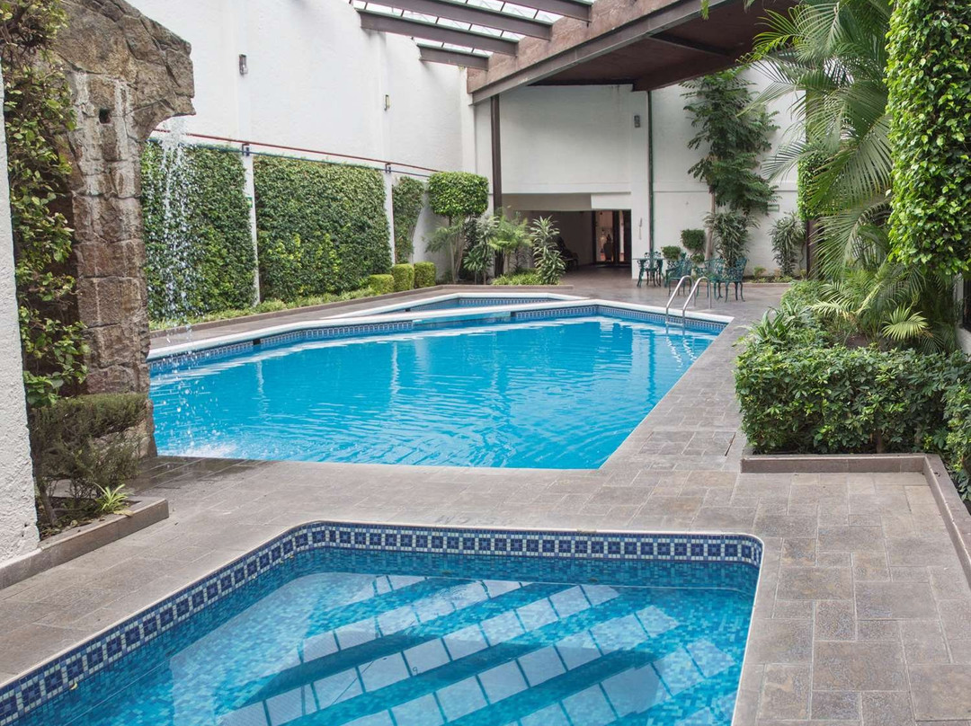 Radisson Hotel & Convention Center Toluca主图