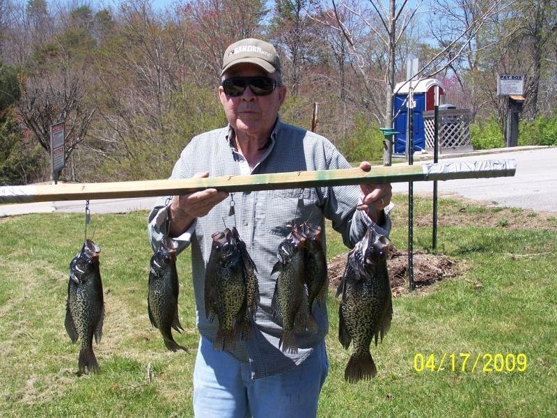 Meadow Park Lake-Crossville必去景点