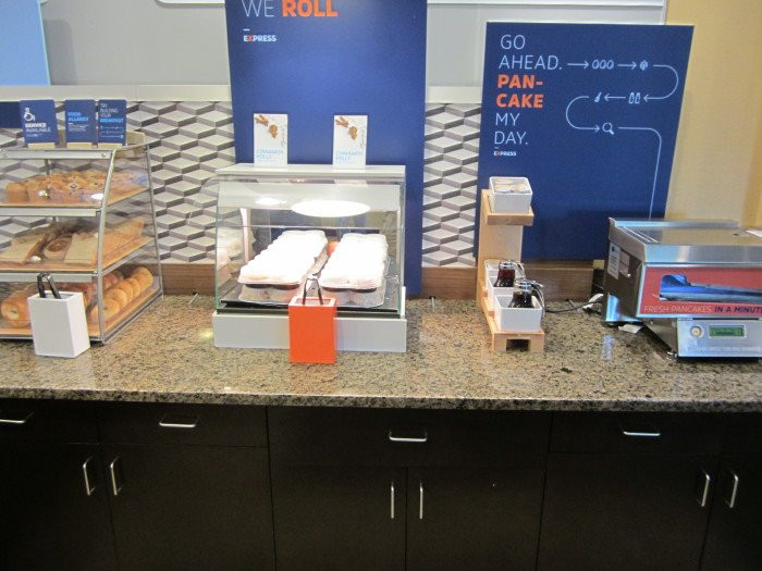 Holiday Inn Express & Suites Wytheville By IHG主图