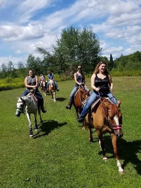 Living Color Ranch-White Lake必去景点