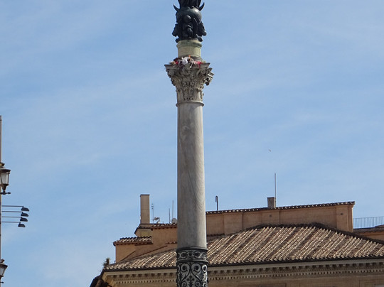 圣母纯洁之柱-罗马必去景点