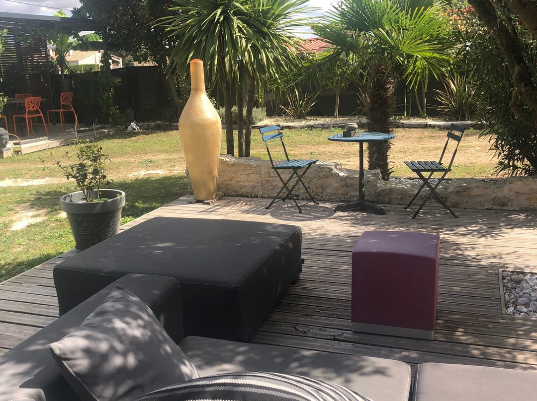 Ô Chambre d'Hotes主图