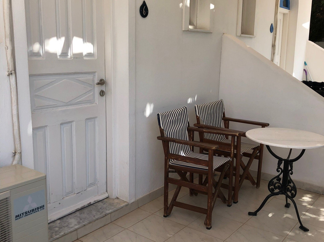 Blue Life Hotel主图