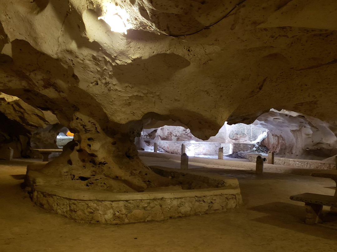 Green Grotto Caves景点图片