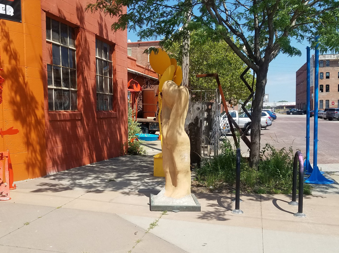 Hot Shops Art Center-奥马哈必去景点