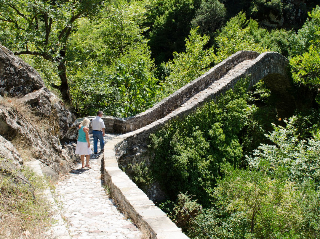 Stone Bridge of Agrafa-Agrafa必去景点