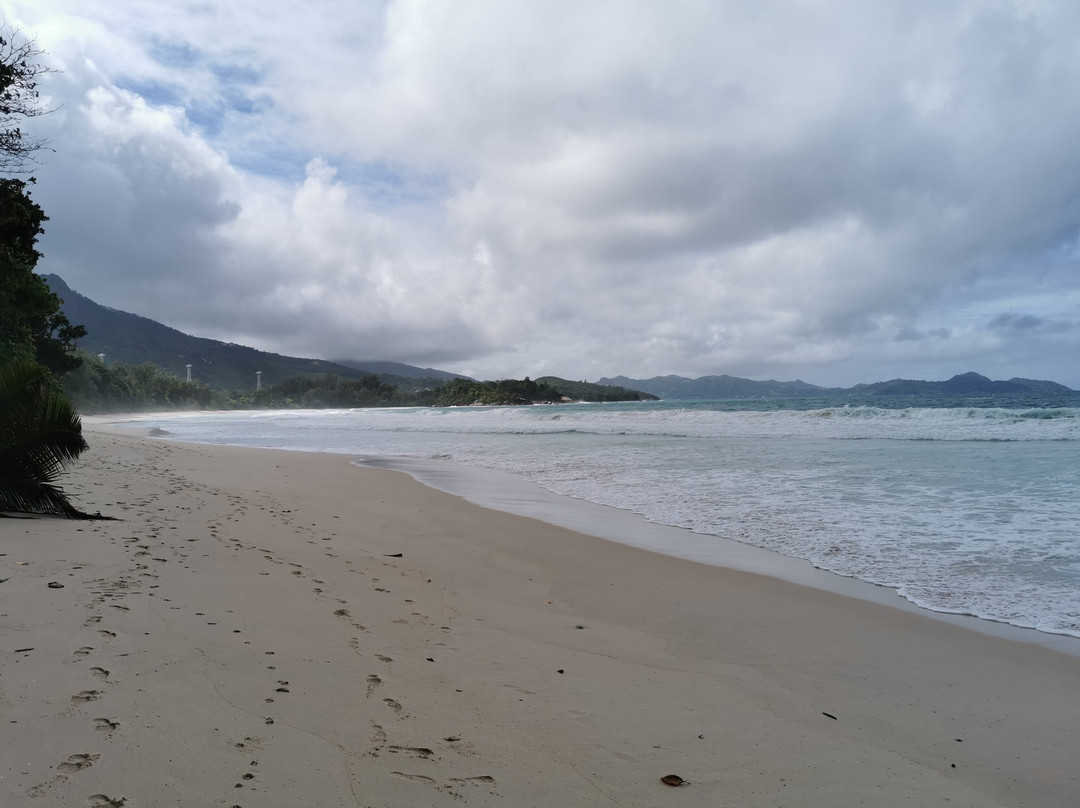 Grand Anse beach景点图片