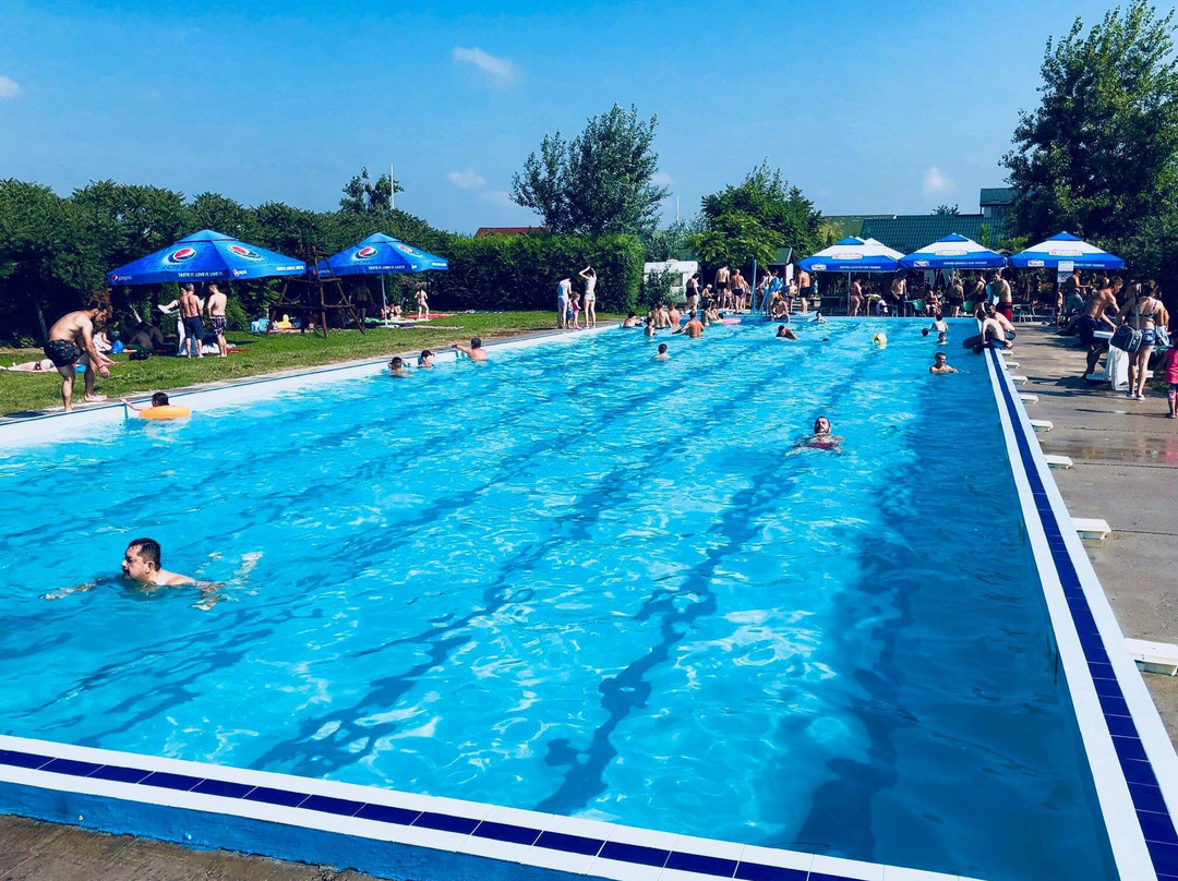 Strand Termal Mihaieni-Mihaieni必去景点