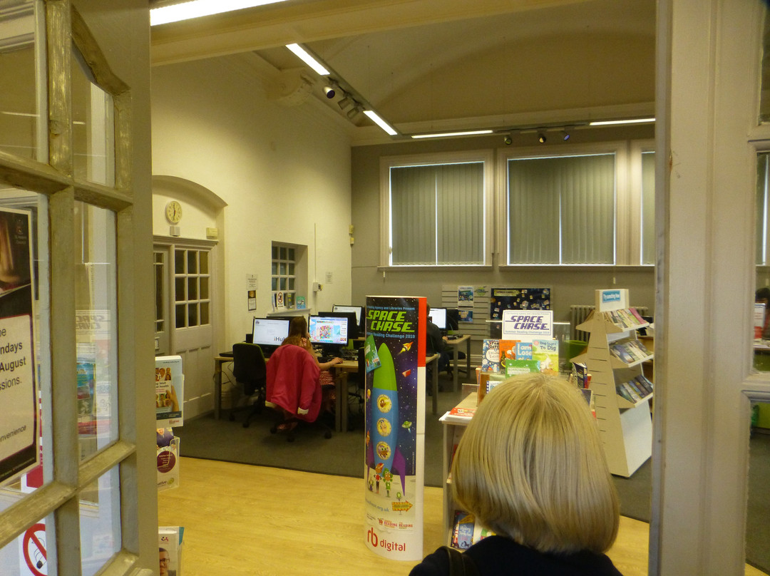 Thatto Heath Library-圣海伦斯必去景点
