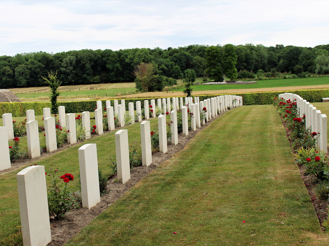 Prowse Point Military Cemetery-Comines-Warneton必去景点