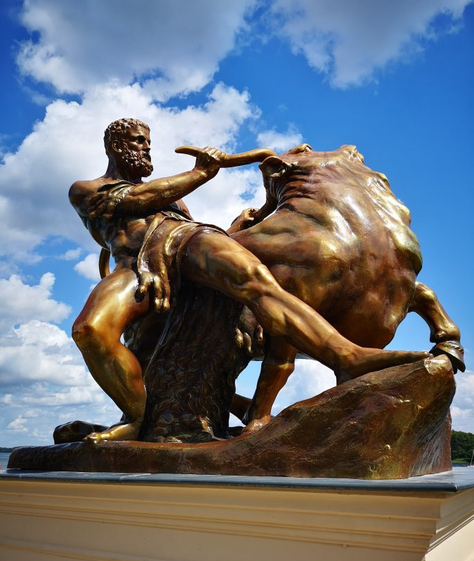 Herakles Skulptur景点图片