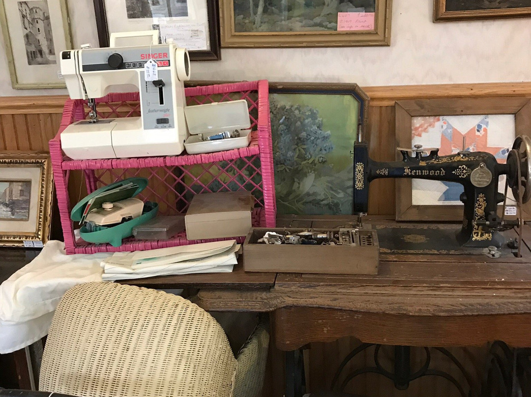 Antique Emporium景点图片