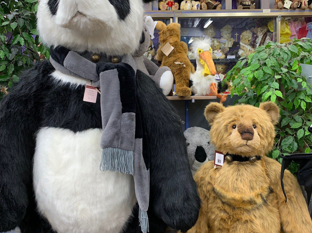 Nana's Teddies & Toys景点图片