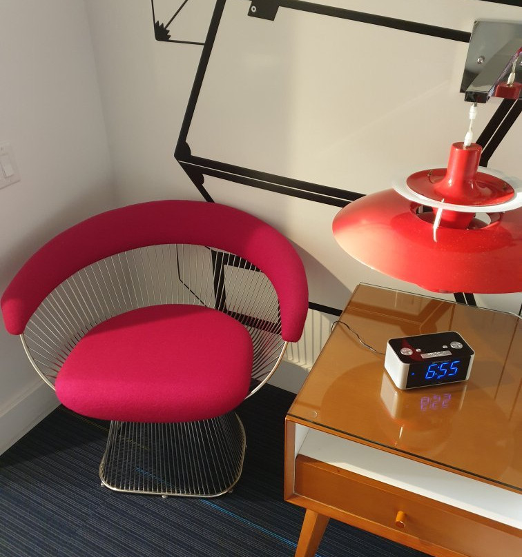 流浪者酒店主图