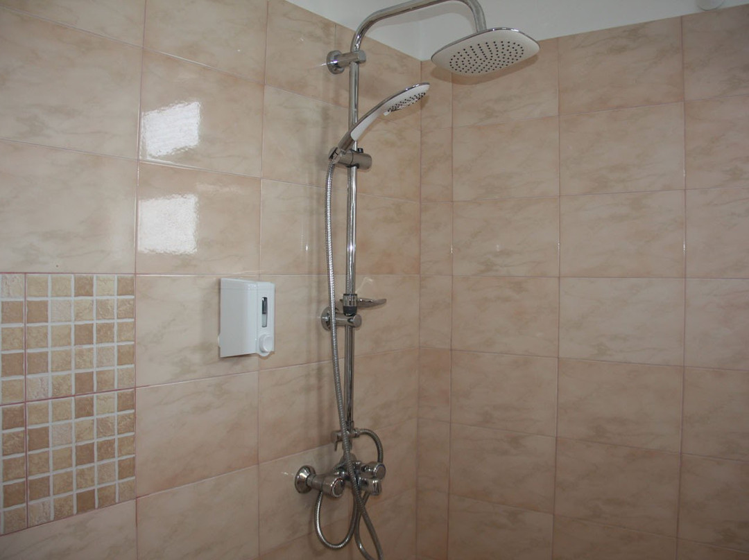 Calypso Apartments主图