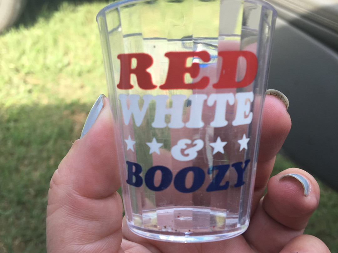 Two Sons Floats-Noel必去景点