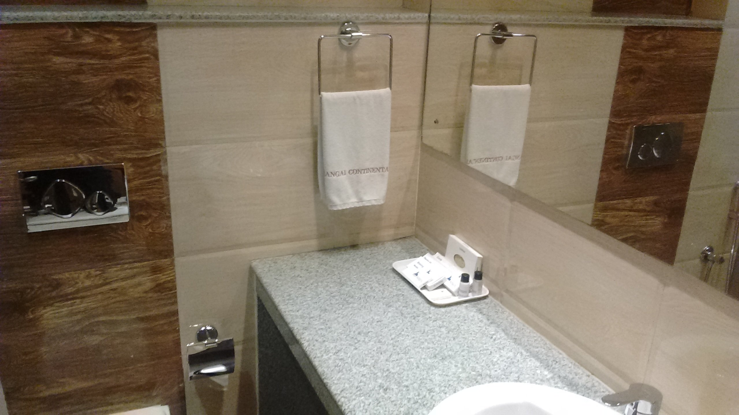 Sangai Continental-浴室