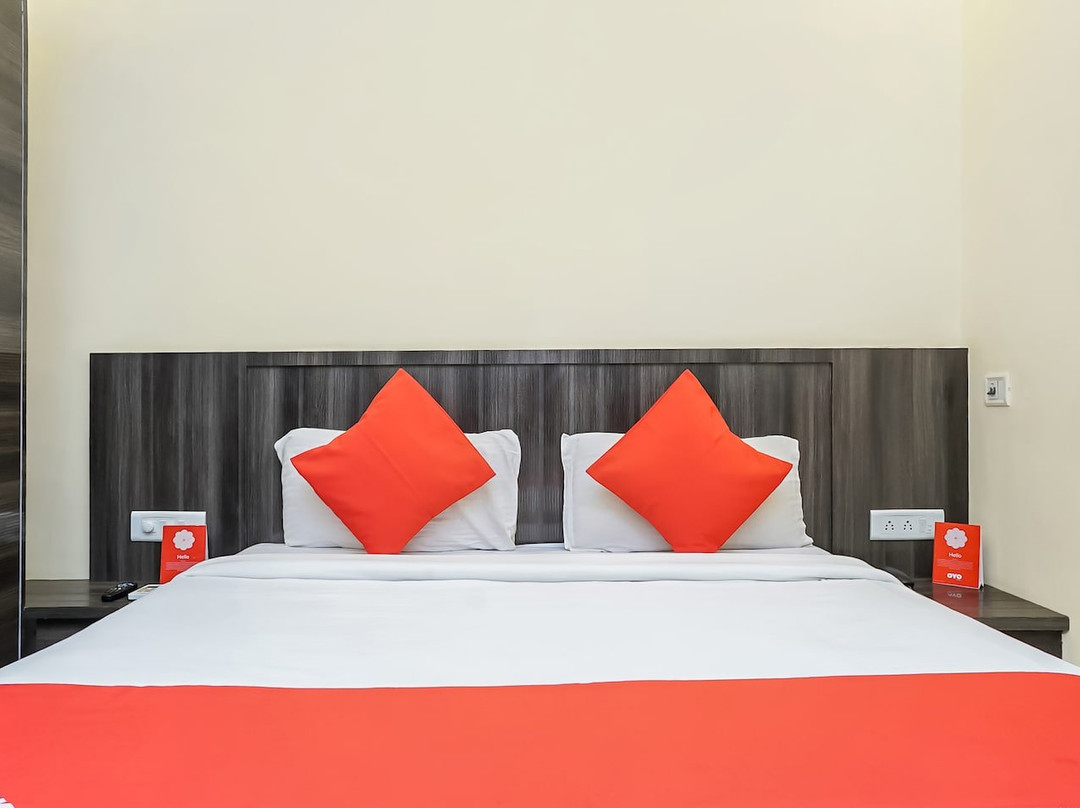 OYO 9064 Hotel Royal Park主图