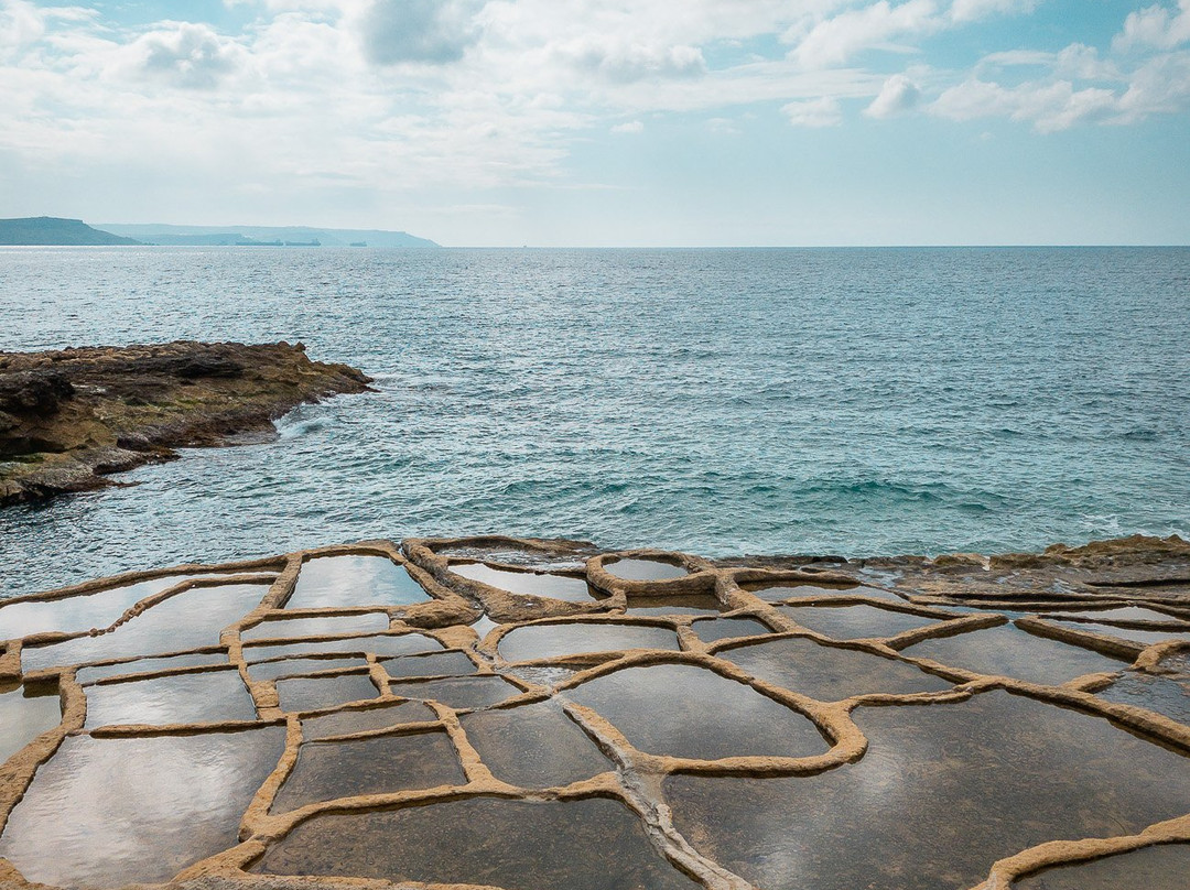 Xwejni Salt Pans-Zebbug必去景点