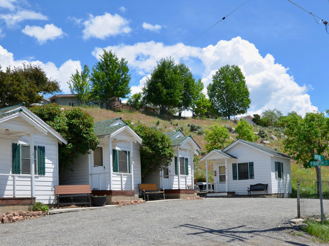 Hillcrest Cottages主图