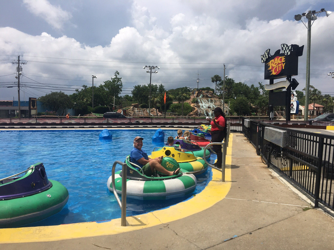 Race City PCB-巴拿马城海滩必去景点