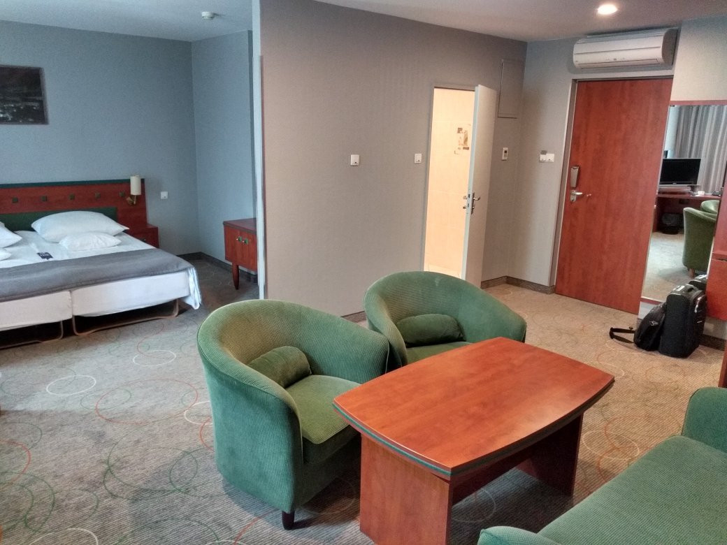 Qubus Hotel Glogow主图