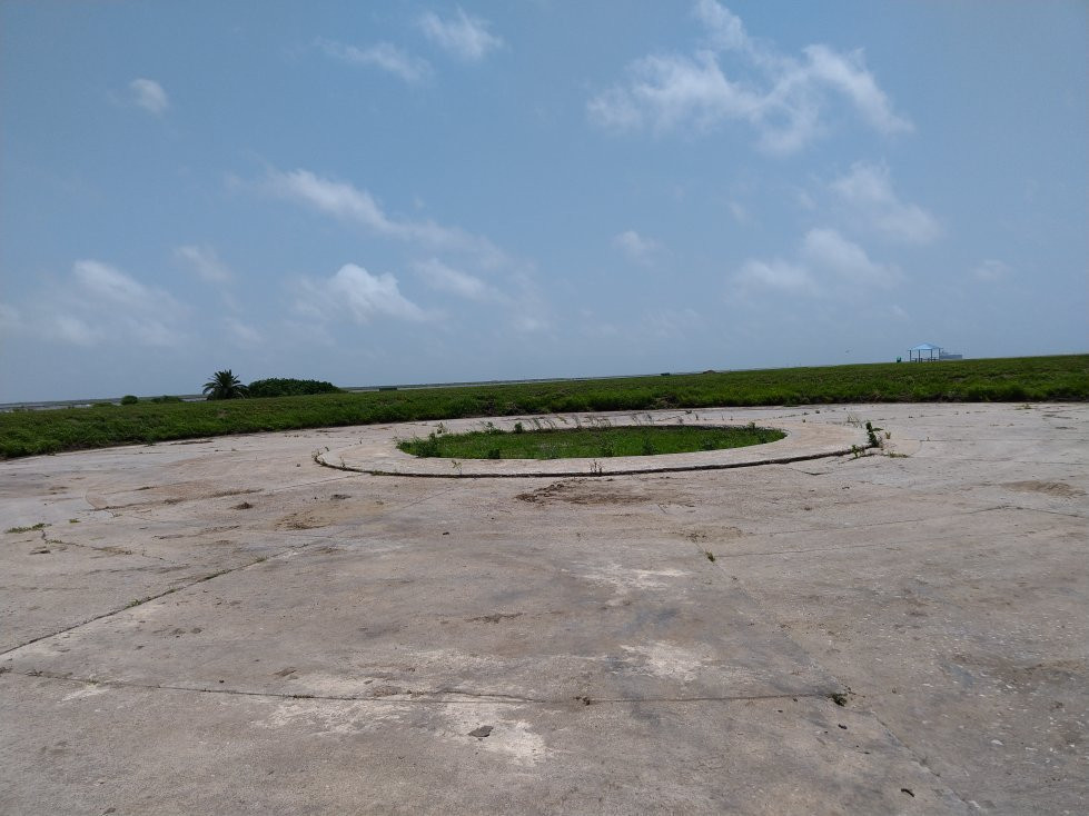 Fort Travis Park-Port Bolivar必去景点