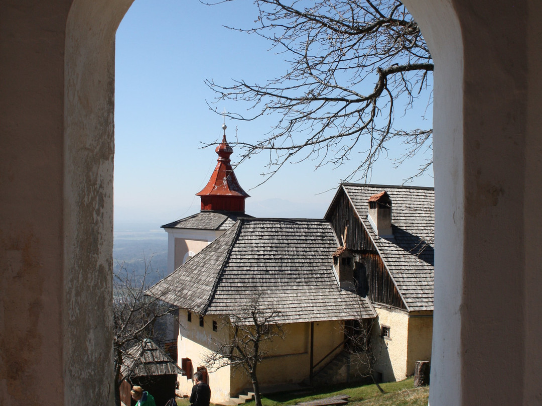 St Primoz Church-Kamnik必去景点