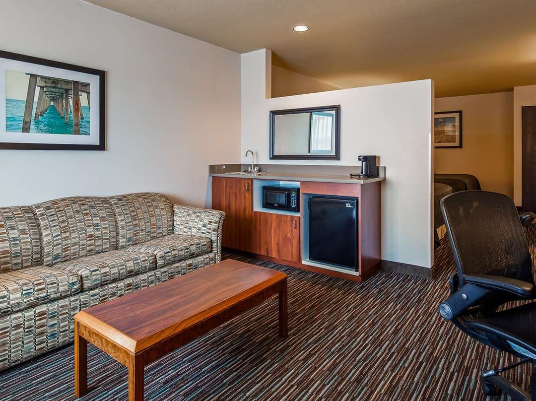 Best Western Salbasgeon Inn & Suites Of Reedsport主图